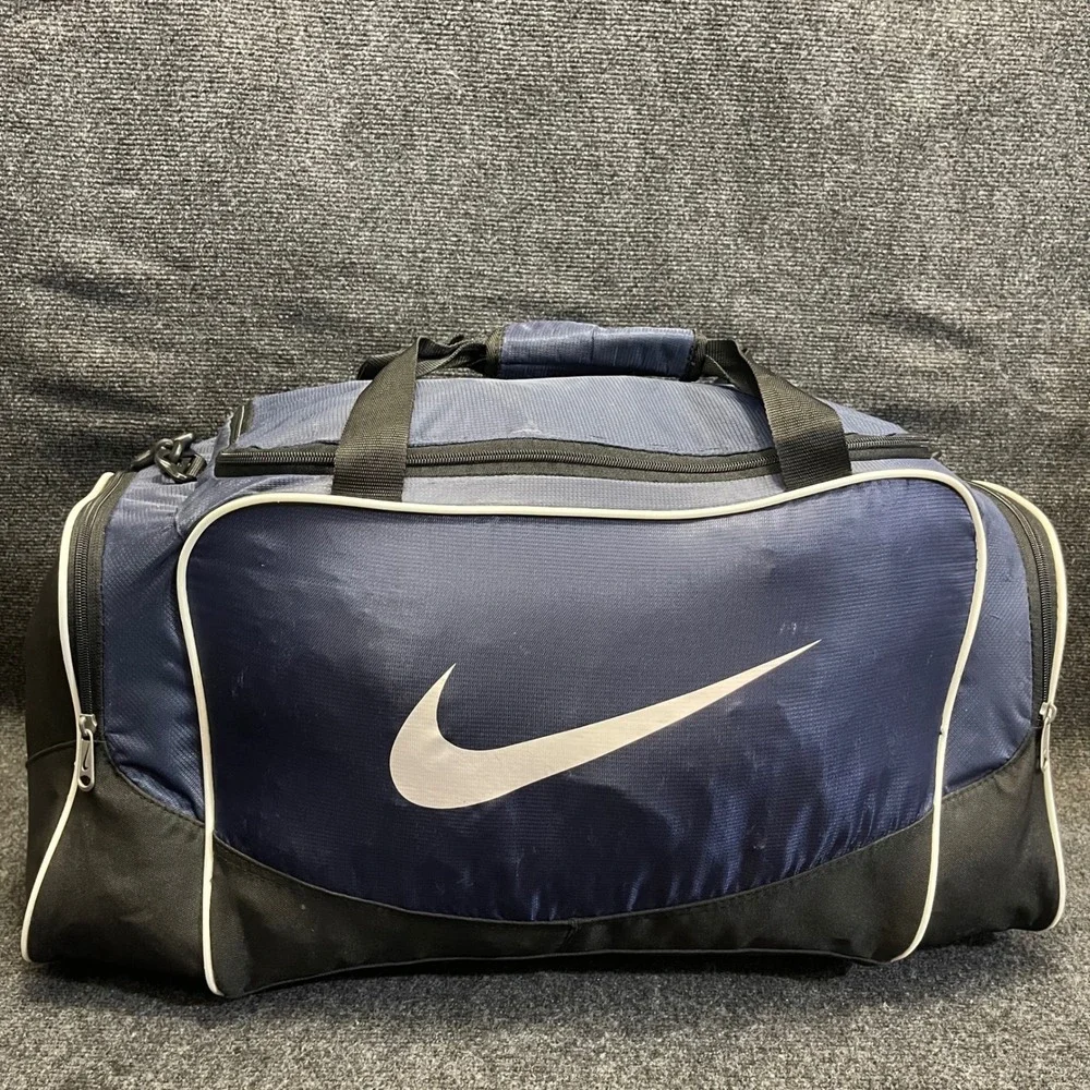 Nike BA2484-492 Navy/Black Brasilia 4 Medium Duffel Workout Travel Gym Bag